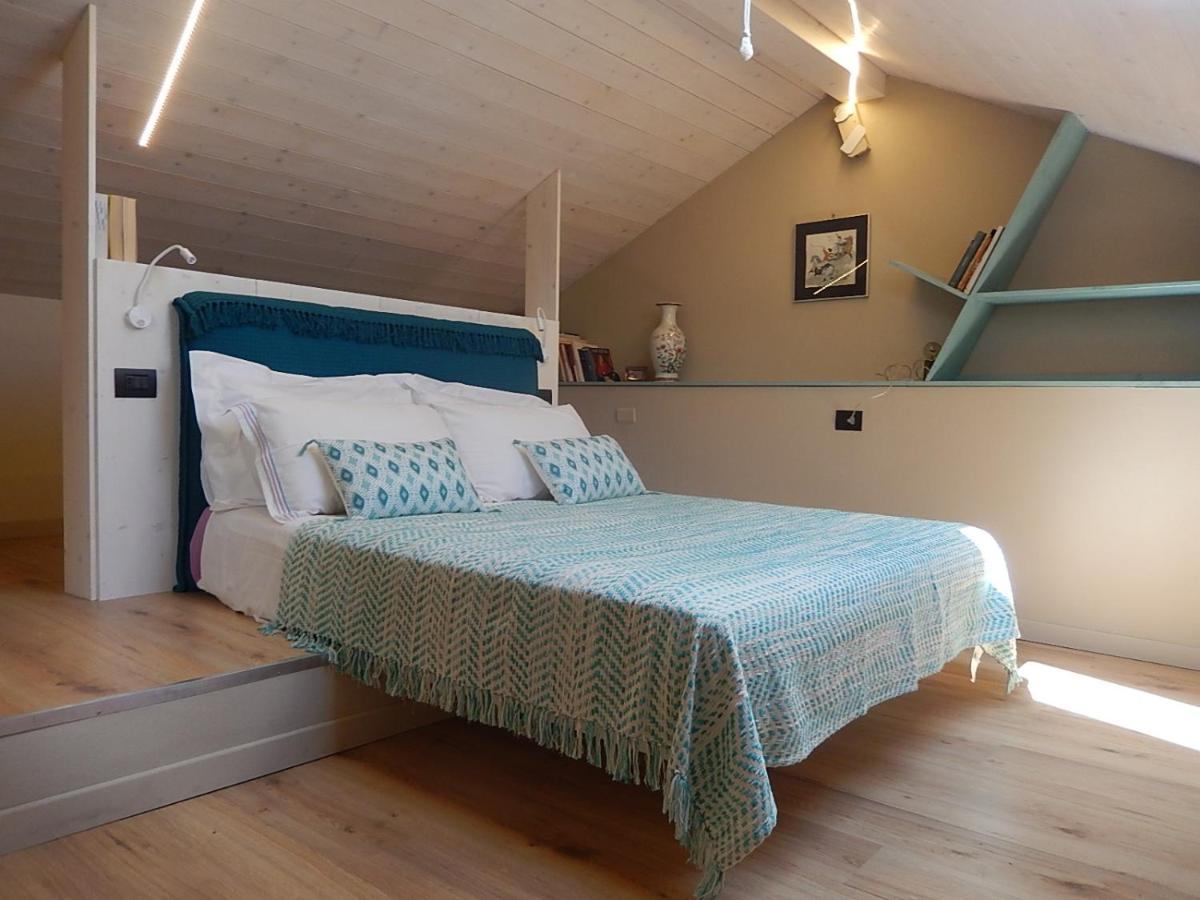 B&B Bionzo16 Calosso ภายนอก รูปภาพ